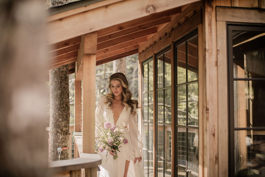 Bride in Treehouses